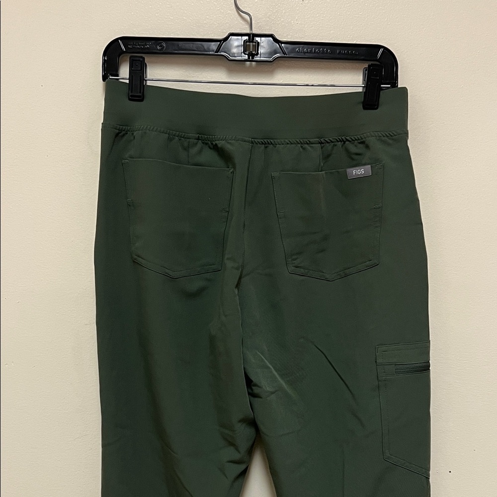 FIGS High Waisted Zamora Jogger Scrub Pants - Picture 7 of 8